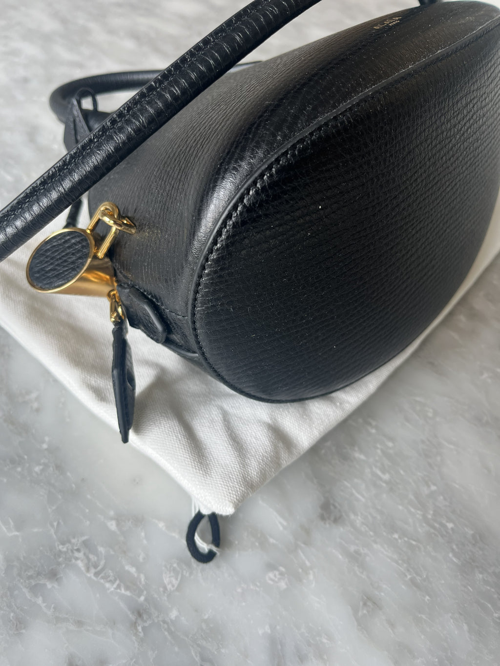 ALAÏA Dome 25 Bag
