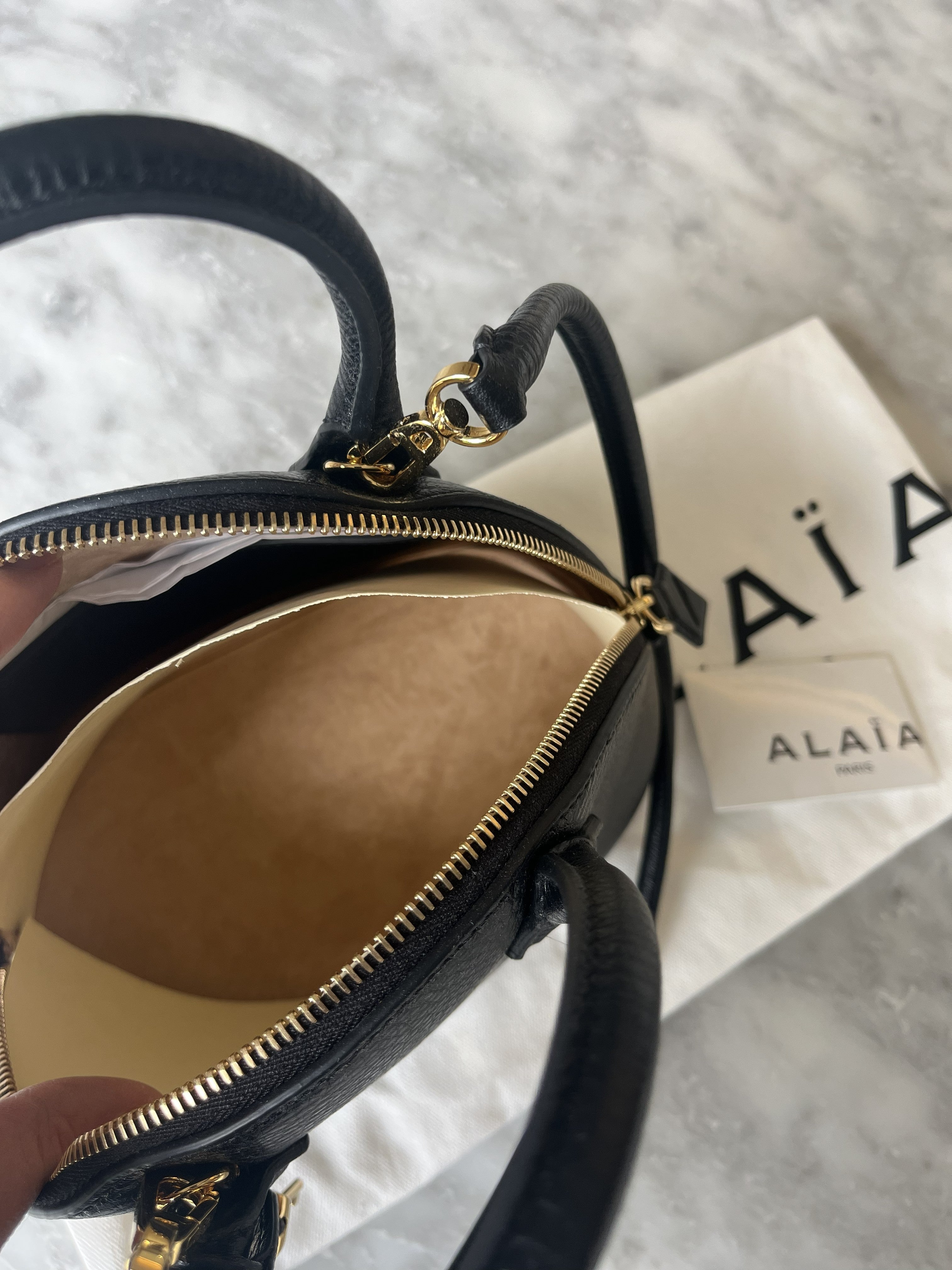 ALAÏA Dome 25 Bag