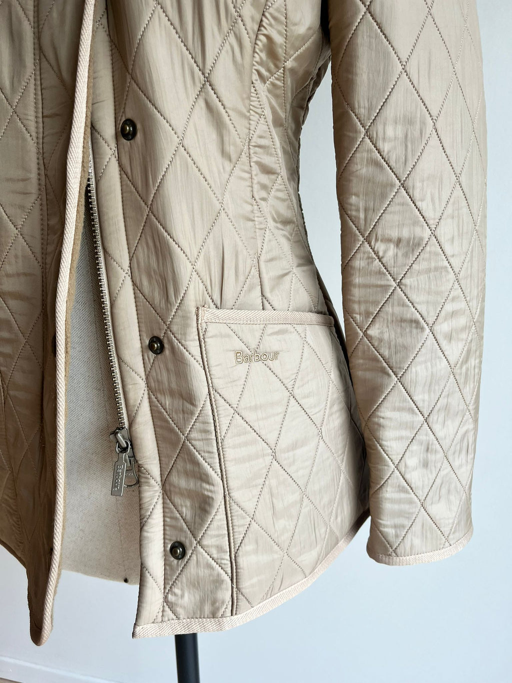 BARBOUR jacket - UK 8