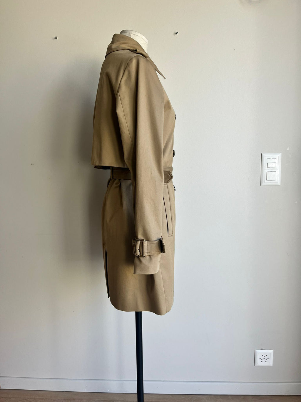 ZAPA Structured Trench Coat - 36