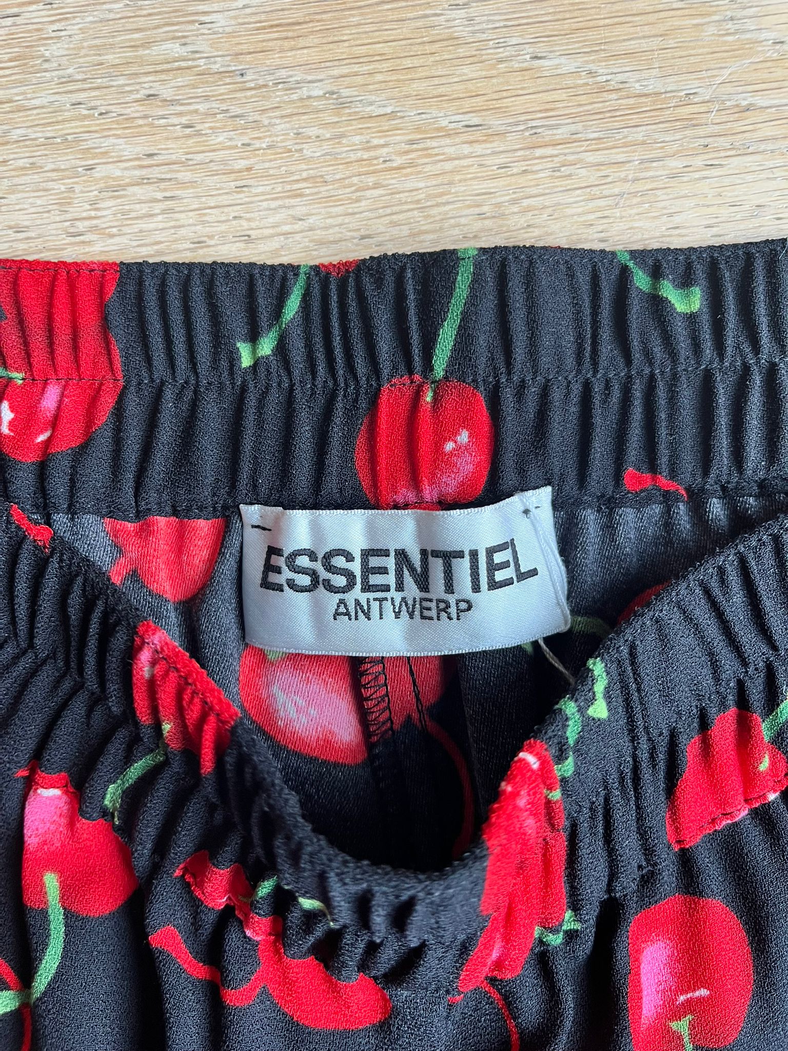 ESSENTIAL ANTWERP Cherry Print Trousers - 38